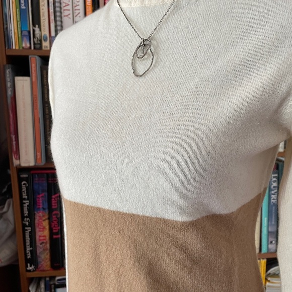 Garnet Hill Mongolian Cashmere Turtleneck Sweater in Ivory & Camel Size XS (2-4) - Picture 2 of 14